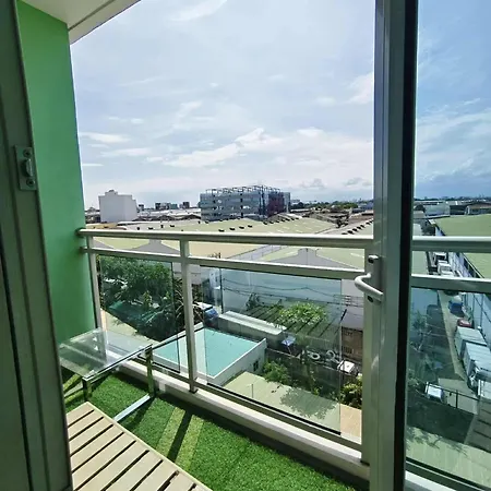 Azure Urban Resort Residences By Jes Cabin