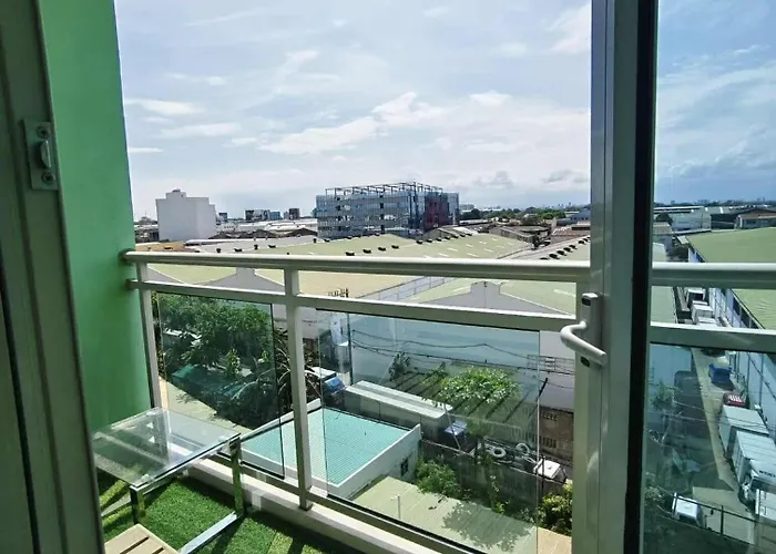 Hotel Azure Urban Residences By Jes 5*